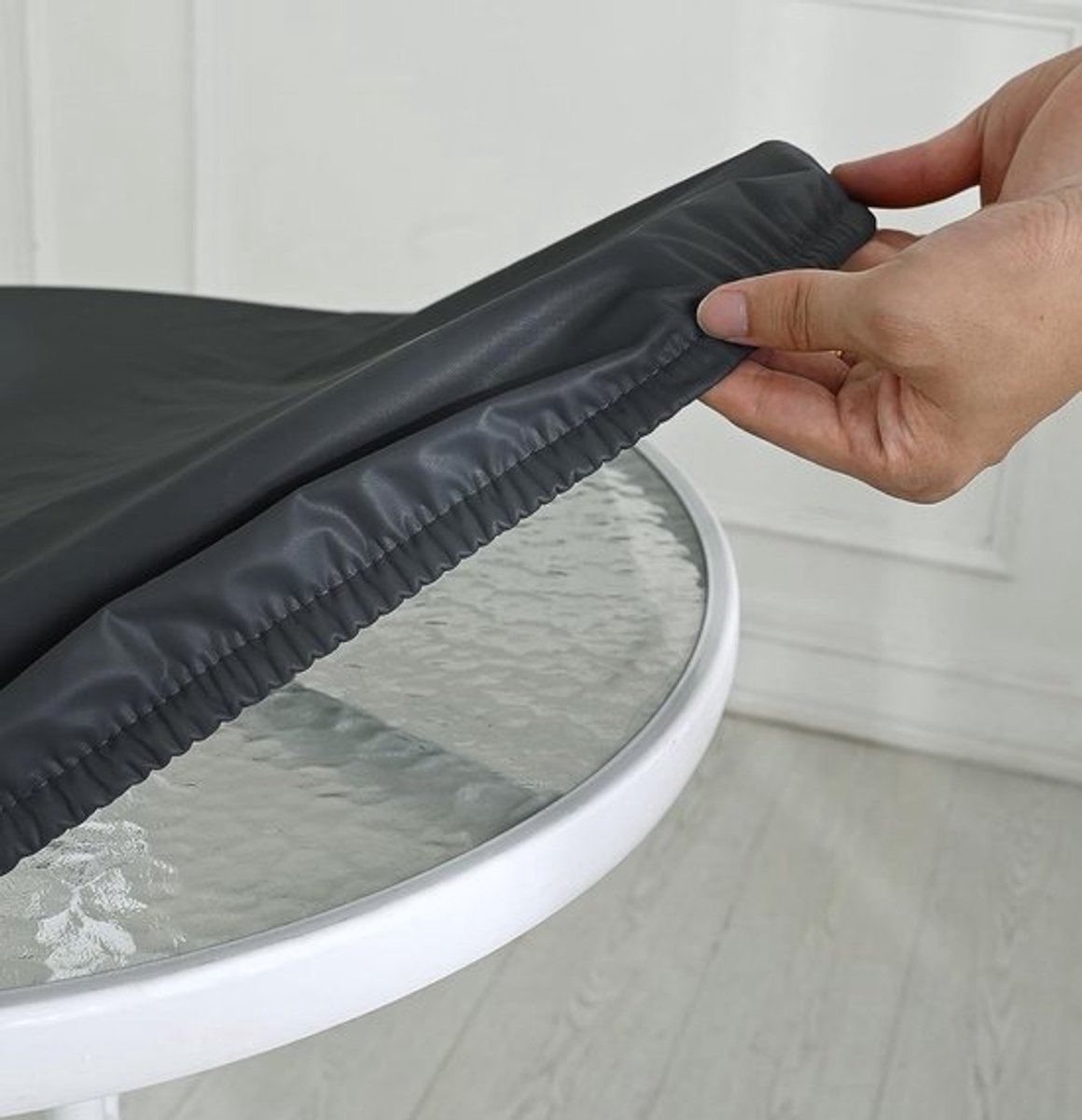 OmGoods - Dailygoody - Tafelkleed - Waterdicht en Antislip - Zwart