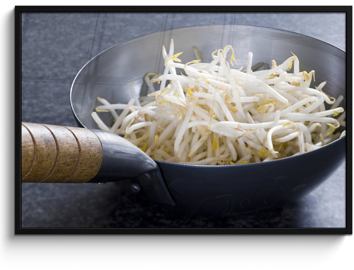 Poster in lijst - Fotolijst 120x80 cm - Posters - Een wok pan gevuld taugé - Posterlijst z