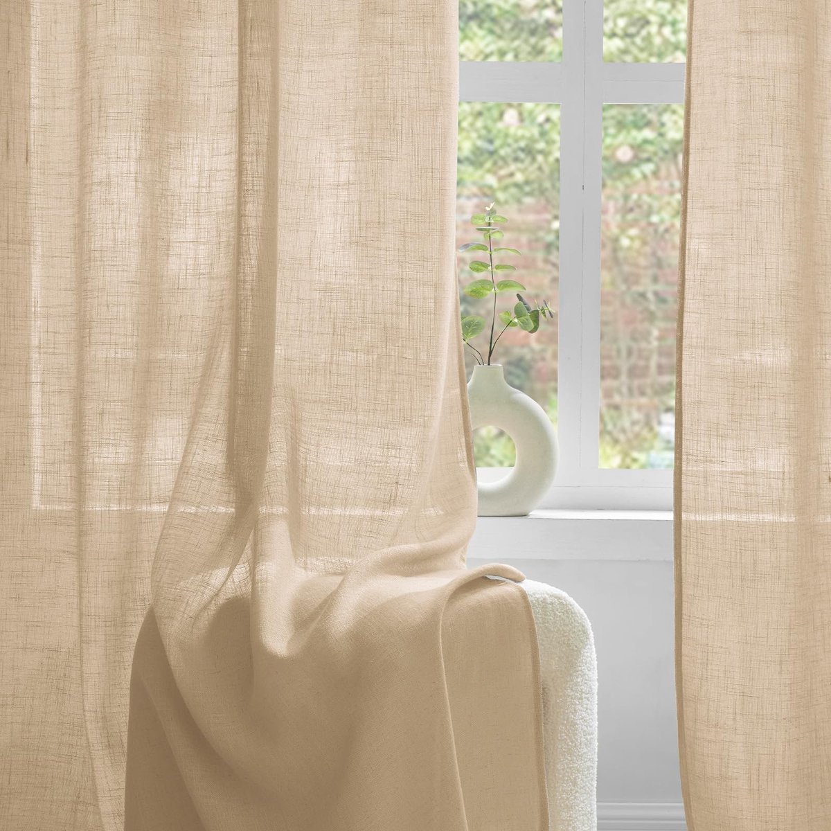 Set van 2 Beige Linnenlook Gordijnen 140 x 175 cm - Lichtdoorlatend & Modern met Oogjes