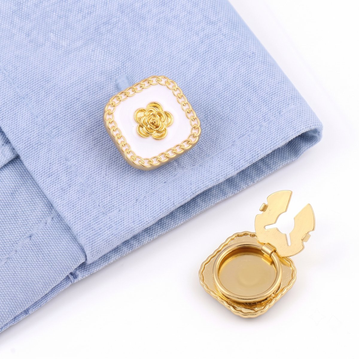 Button Covers Set van 2 - Knoop Covers voor Overhemden & Blouses - Met Bloem Motief & Kettingschakel Rand - Manchetknopen Alternatief - Accessoires Cadeau - Wit
