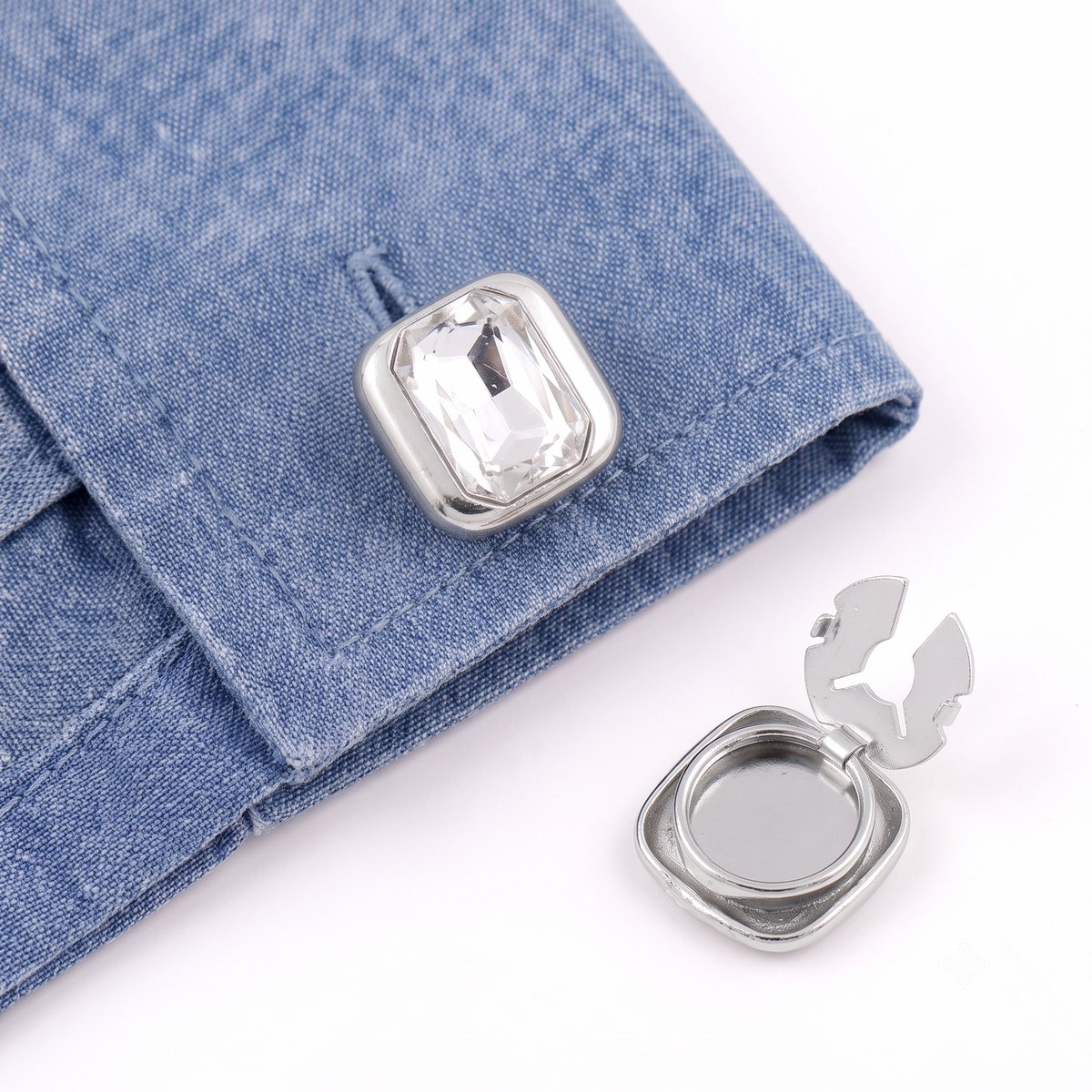 Button Covers Set van 2 - Knoop Covers voor Overhemden & Blouses - Met Grote Rechthoekige Kristalsteen - Manchetknopen Alternatief - Accessoires Cadeau - Zilver