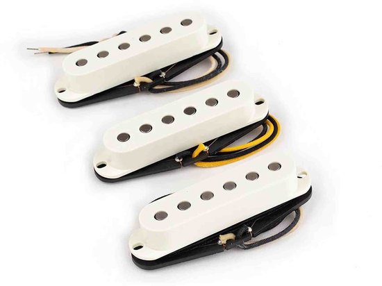 Lollar Sixty Four S single coil pickups, flat poles, parchment (3 x)