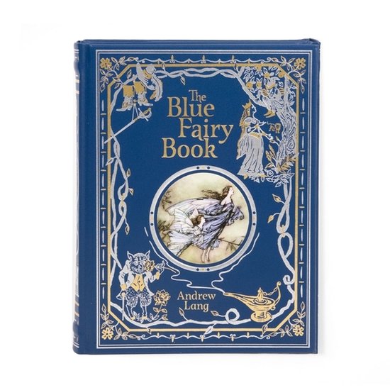 Couverture bleue de 'The Blue Fairy Book' avec des ornements dorés, une fée au centre et l'auteur Andrew Lang.