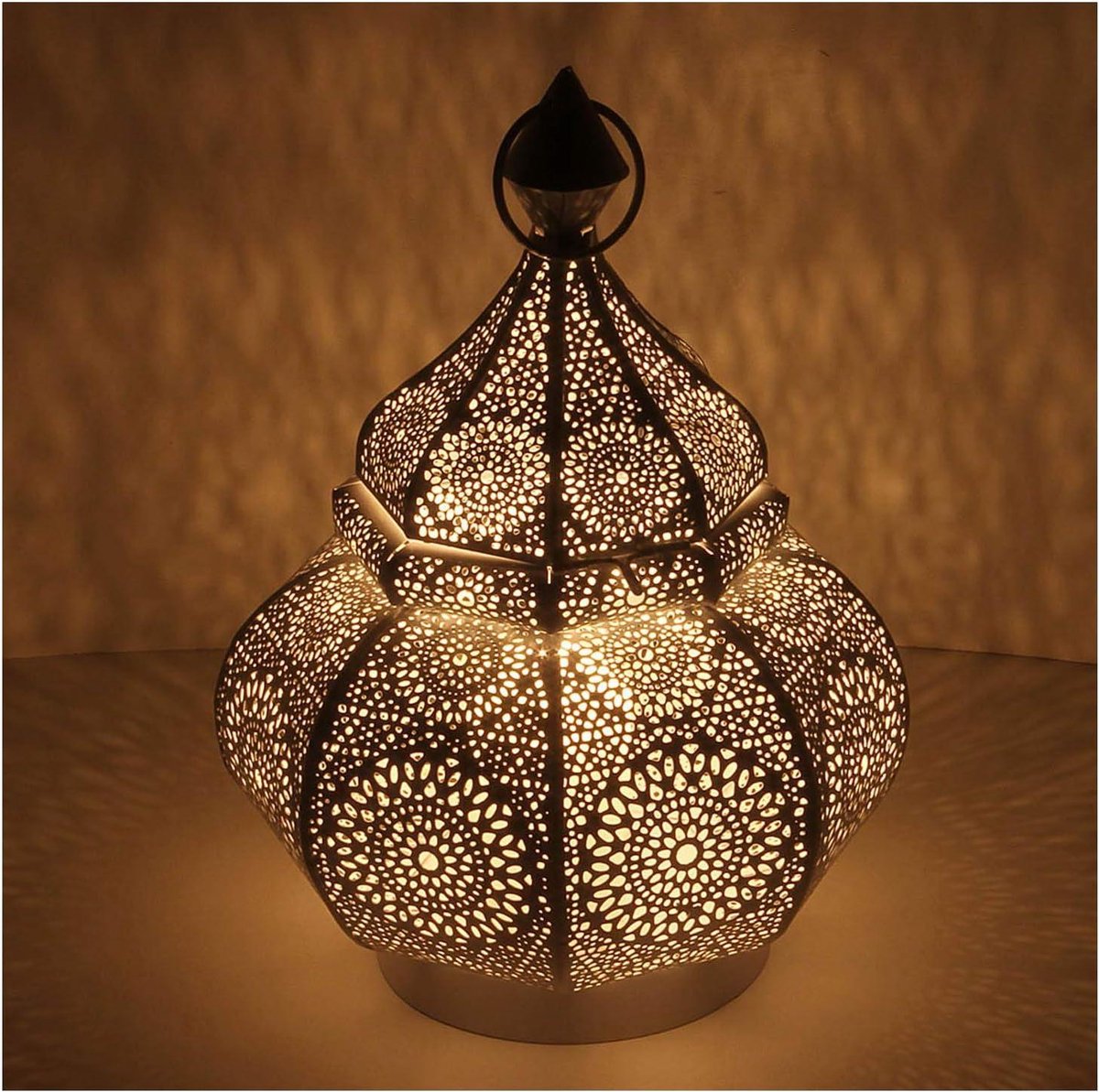 Oosterse Lantaarn - Marokkaans Windlicht - Sfeerverlichting Creëren - Handgemaakt Filigraan - 30 cm Hoog - Zwart Goud