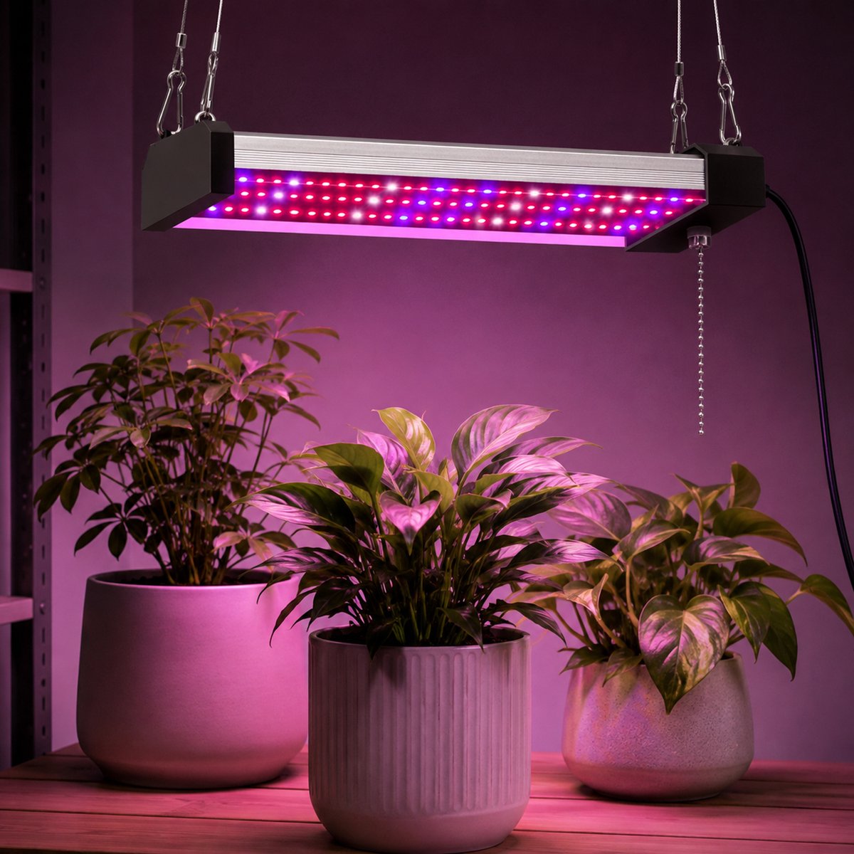 Rosnek LED Kweeklamp - Koppelbare Full Spectrum Groeilamp voor Planten - Lichtbalk met Trekschakelaar - Hangende Plantenlamp voor Rekken, Zaailingen en Kweekkast - 96 leds - 20 W