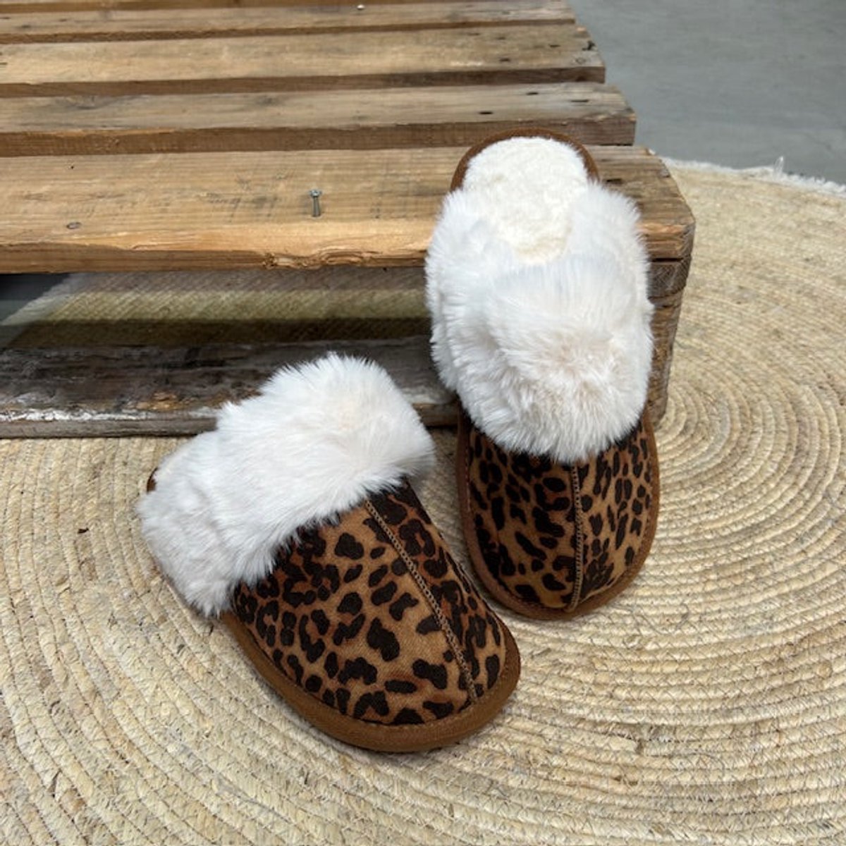 Cozy pantoffels dark leopard Panter / 39