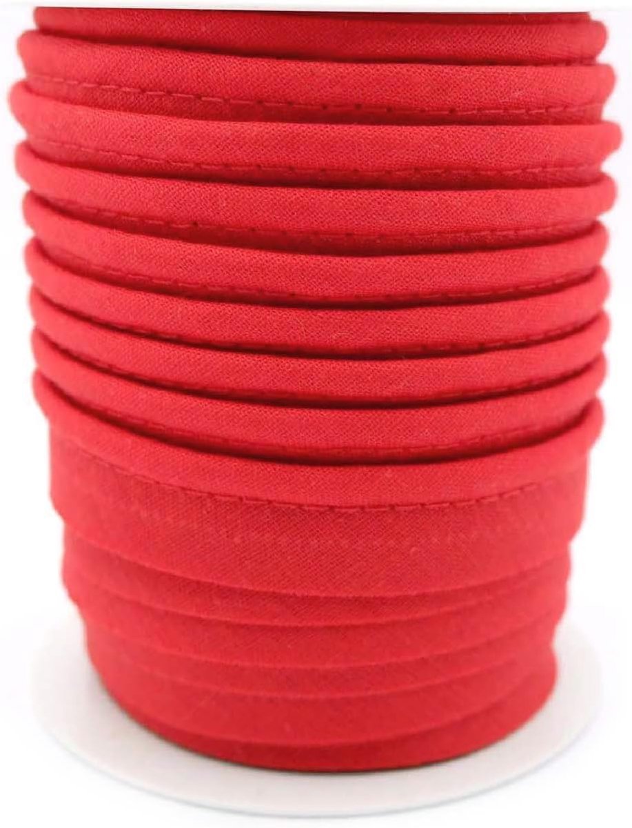 = Randkant Voor Naai-, Decoratie- en Knutselprojecten. Samenstelling 50% Katoen en 50% Polyester. Totale Breedte van 15 mm, Koord van 5 mm en Flap van 10 mm. 10 Meter Haspel - (Ferrari-rood)