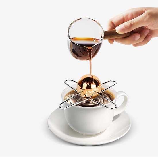 Espresso-koelbol, herbruikbare vriesbol, gemaakt van roestvrij staal, geschikt voor ijsbollen in koffie, cocktails en bourbonwhisky. — afbeelding 5
