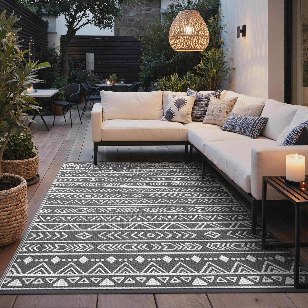 Outdoor tapijt, weerbestendig, balkontapijt, omkeerbaar, waterafstotend, uv-bestendig, kunststof tapijt voor terras, tuin, camping, picknick, camper, binnen en buiten, modern, grijs-wit, 270 x