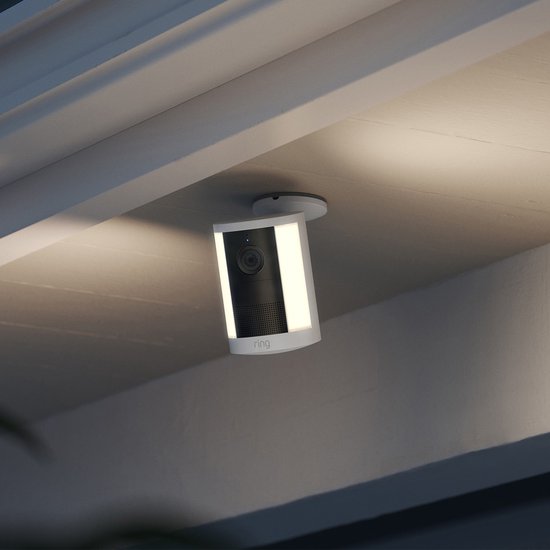 Ring Spotlight Camera op batterij (nieuwste generatie) - Wit - 2k video van Ring — afbeelding 2