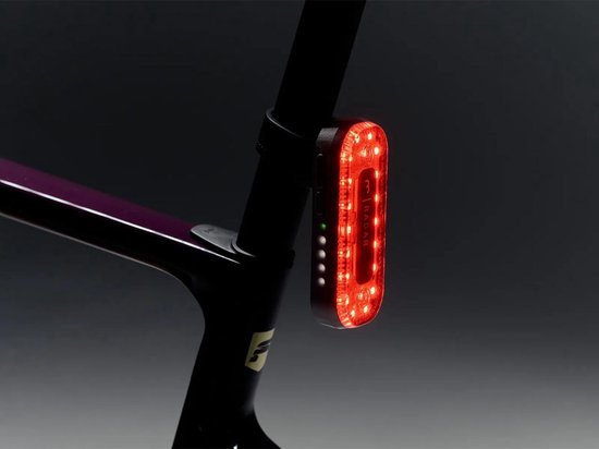 BBB Cycling Signal Radar Achterlicht Racefiets - 80 Lumen - ANT & Bluetooth - Fietsradar USB Oplaadbaar - Brandtijd: 14 Uur - IPX6 Waterdicht - BLS-251 — afbeelding 4