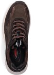 Bovenaanzicht van bruine suède Gabor Rollingsoft sneaker met beige zool en 'rollingssoft' logo.