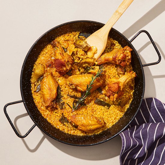 Le Pratique - Garcima voordeelset van 2x Paellapannen (46cm) - 1x Carbonstaal + 1x Geëmailleerd Staal - Geschikt voor 2x 12 personen - Authentieke Paellapannen - Made in Spain — afbeelding 4
