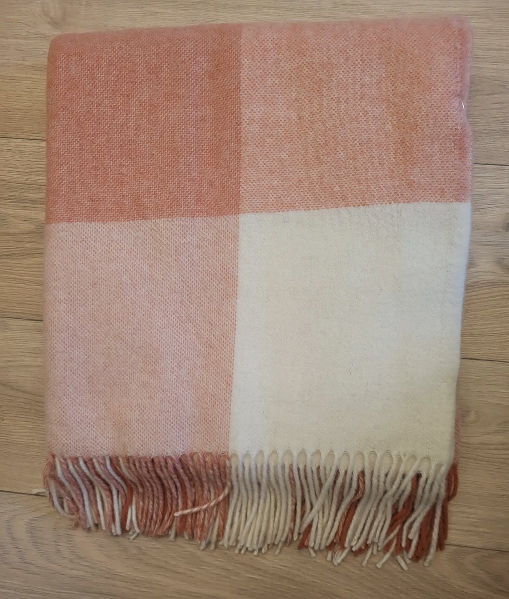 LVL Style Deken - Plaid -Merino wol - 100% Nieuw - 140x200cm - PINK