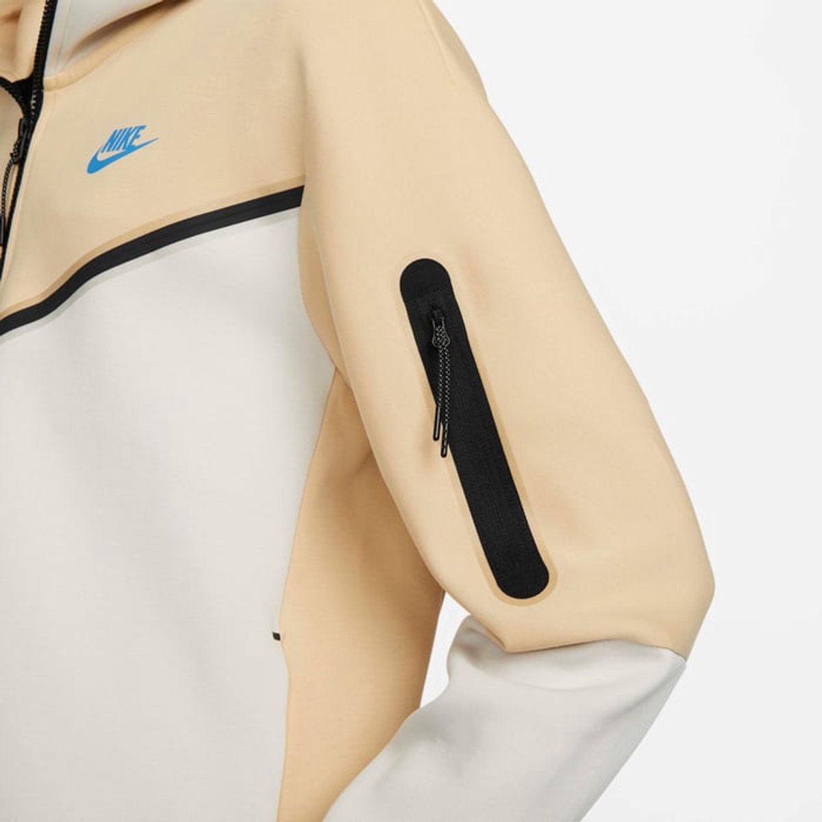 Nike Sportswear Tech Fleece Full-Zip Hoodie Hoodie – Sesame/Light Orewood /Light Photo Crème Tech Fleece Streetwear Bruin
