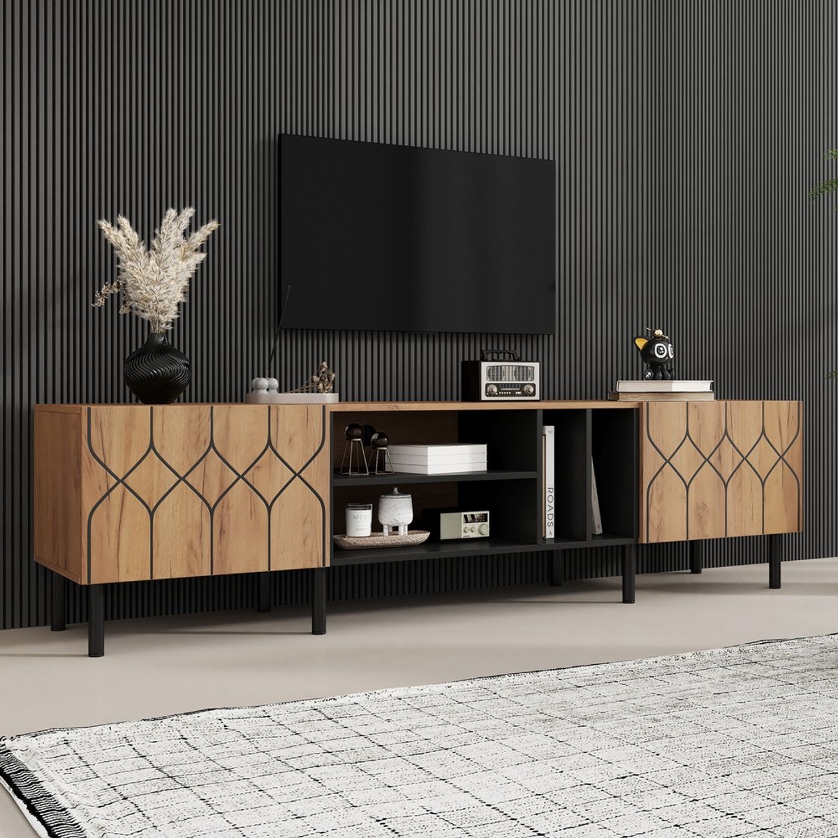 KOMHTOM TV-meubel - Lowboard met 2 deuren en 4 open vakken - Moderne wandkast voor woonkamer - Geschikt voor tv tot 70 inch - Spaanplaat - Naturel houtkleur en zwart - 180x40x50cm