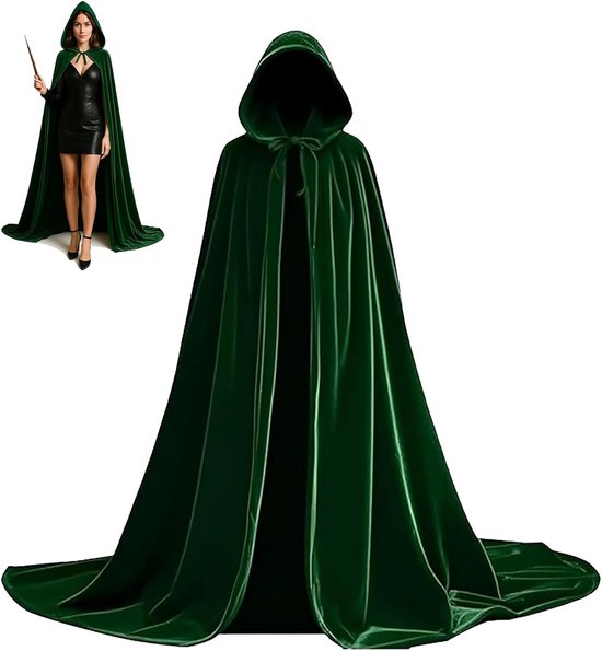 Donkergroene fluwelen cape met capuchon, met op de voorgrond een volle cape en een kleine afbeelding van een vrouw met toverstaf.