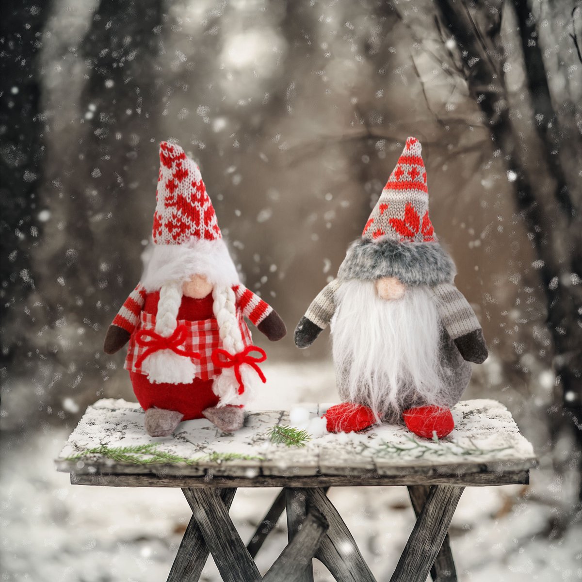 Kerst Scandinavische elf - 8 x 14 x 20 cm - 2 soorten 1 Stuks [58348]