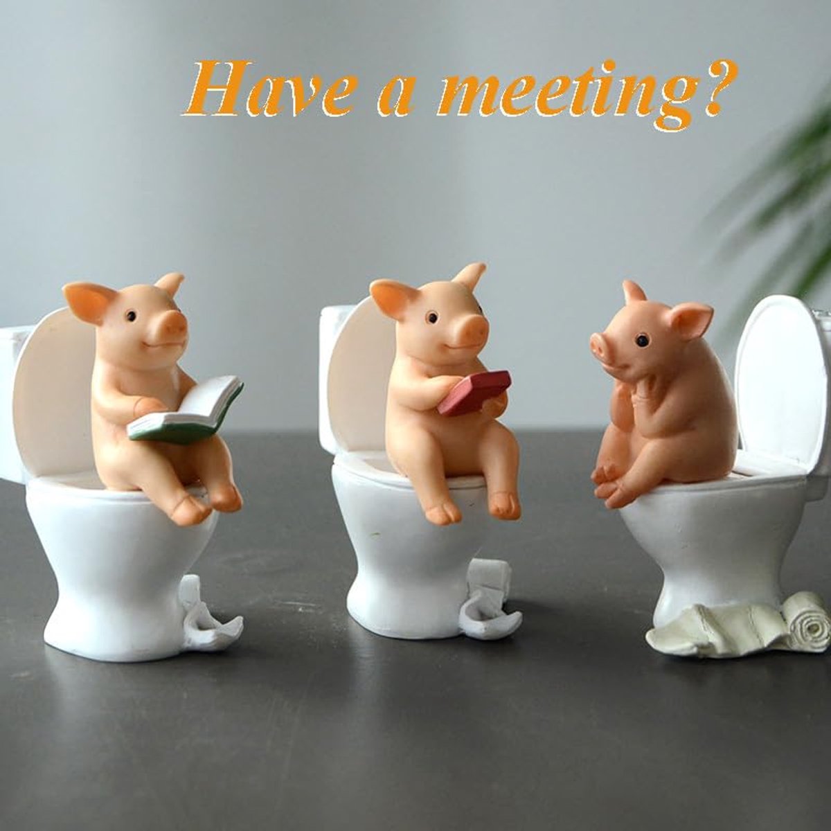 Toilet miniatuur figuur - denkend varken - decoratief - leuk voor in de wc - SnelShoppen