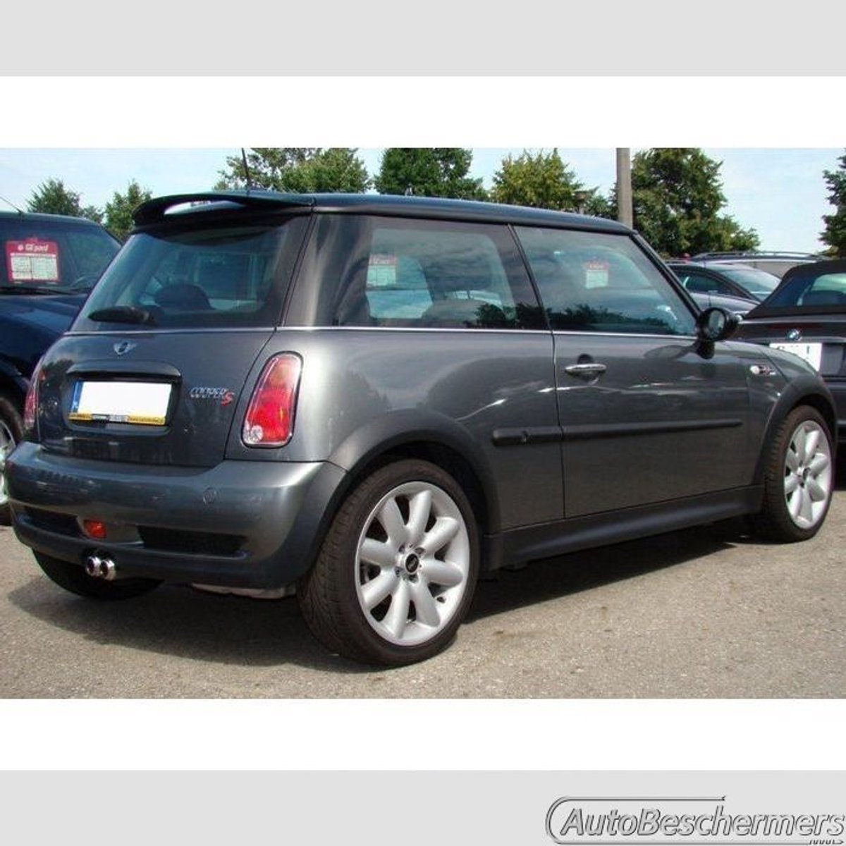 Stootlijsten set zwart voor Mini Cooper 3-deurs -08.2006. De stootstrips zijn zelfklevend. Set a 4 stuks (#0025)