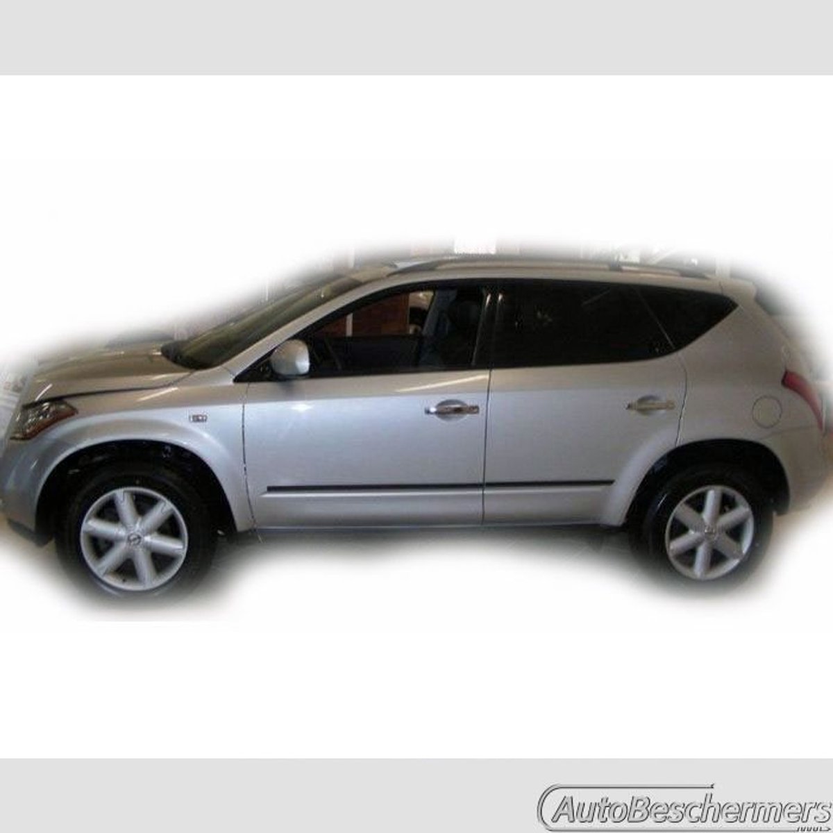 Stootlijsten set zwart voor Nissan Murano 2004-2010. De stootstrips zijn zelfklevend. Set a 4 stuks (#0011)