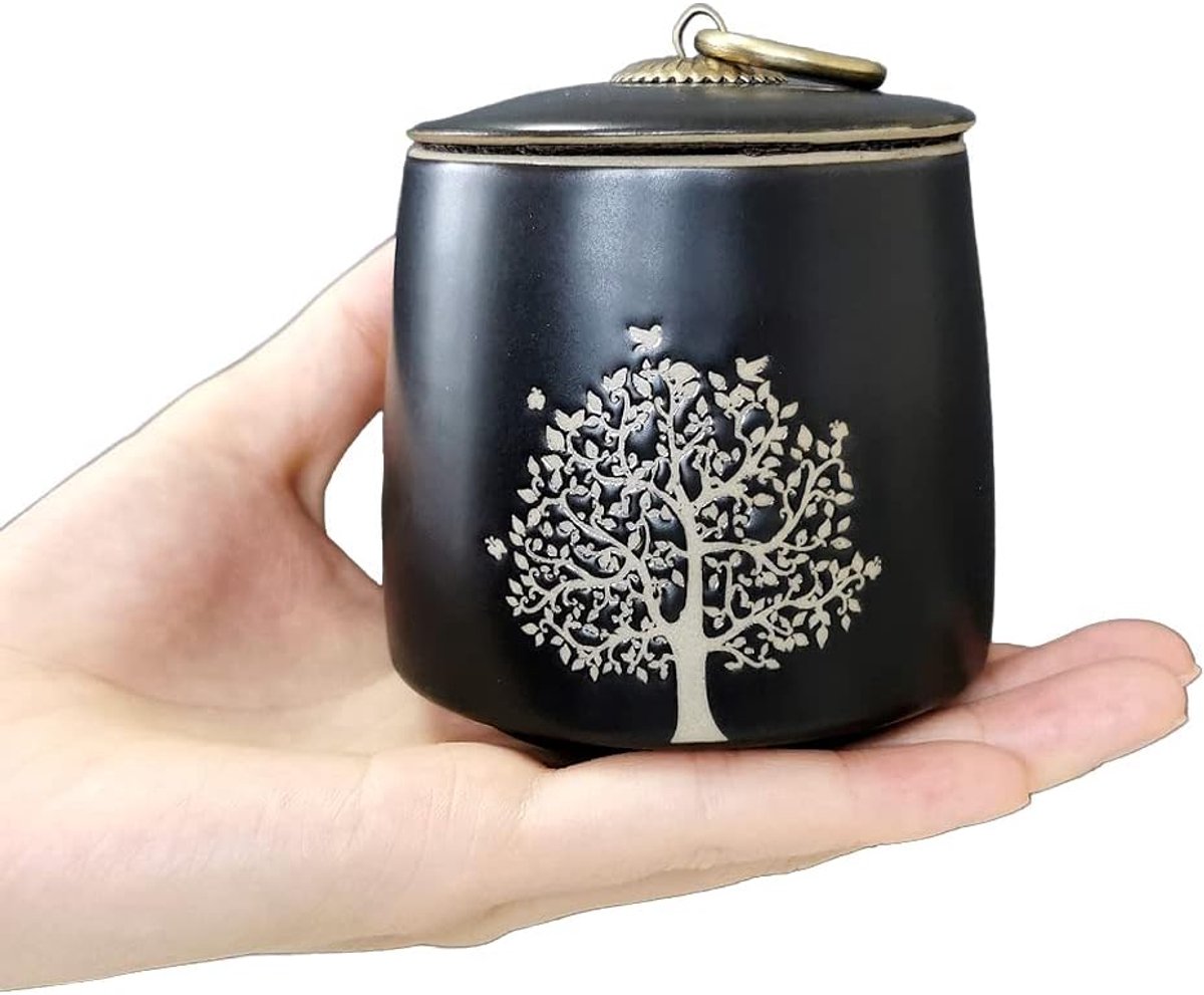 SnelShoppen - Kleine Urn voor Menselijke As - Zwarte Decoratieve Urn met Levensboom - Handgemaakte Keramische Keepsake voor Honden en Katten - 0.2 Lit