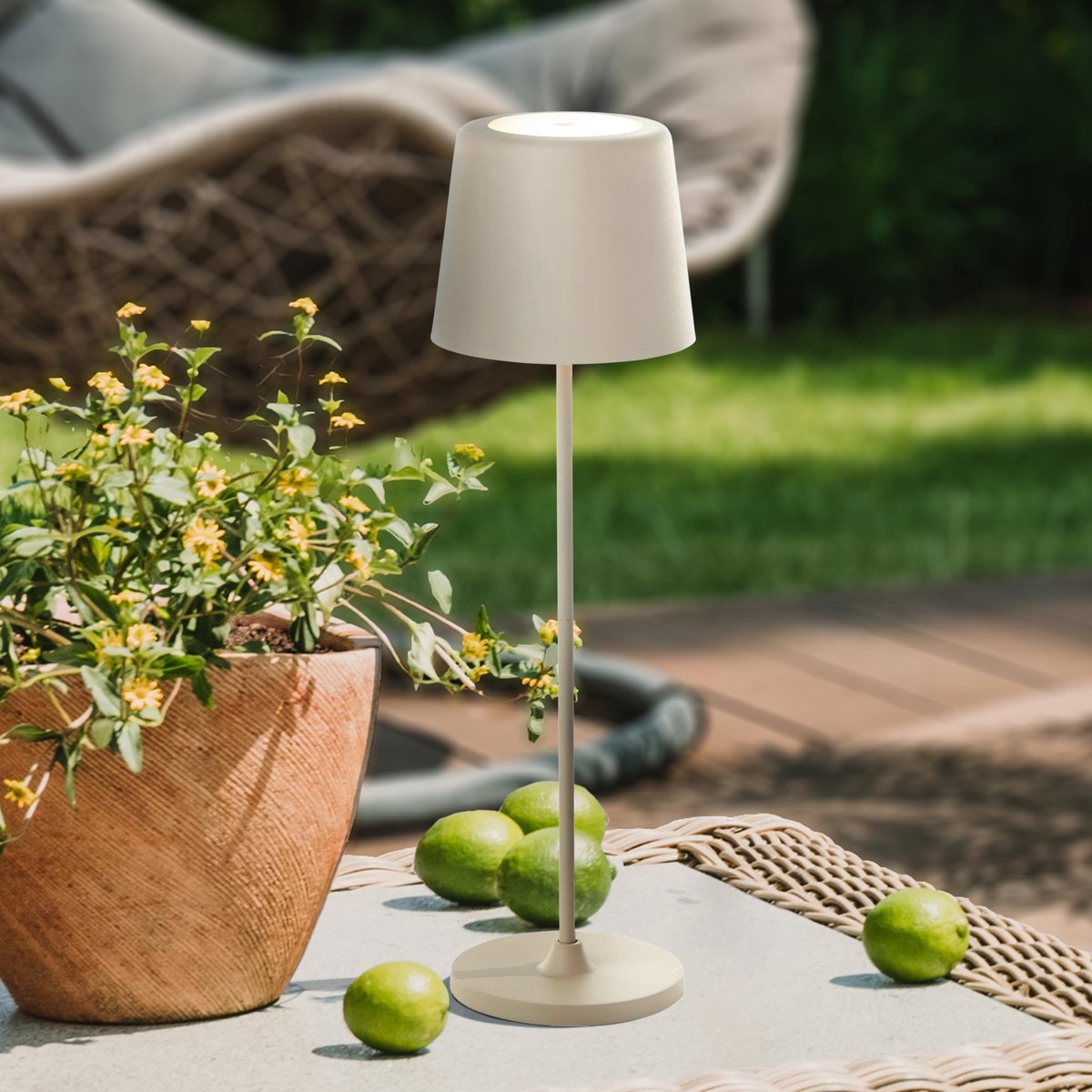 SnelShoppen - LED-Tafellamp Beige 37 cm voor Binnen en Buiten | Draadloos, Oplaadbaar via USB, Touch-Dimmer, Mobiel, Sfeervolle Verlichting voor Tuin,