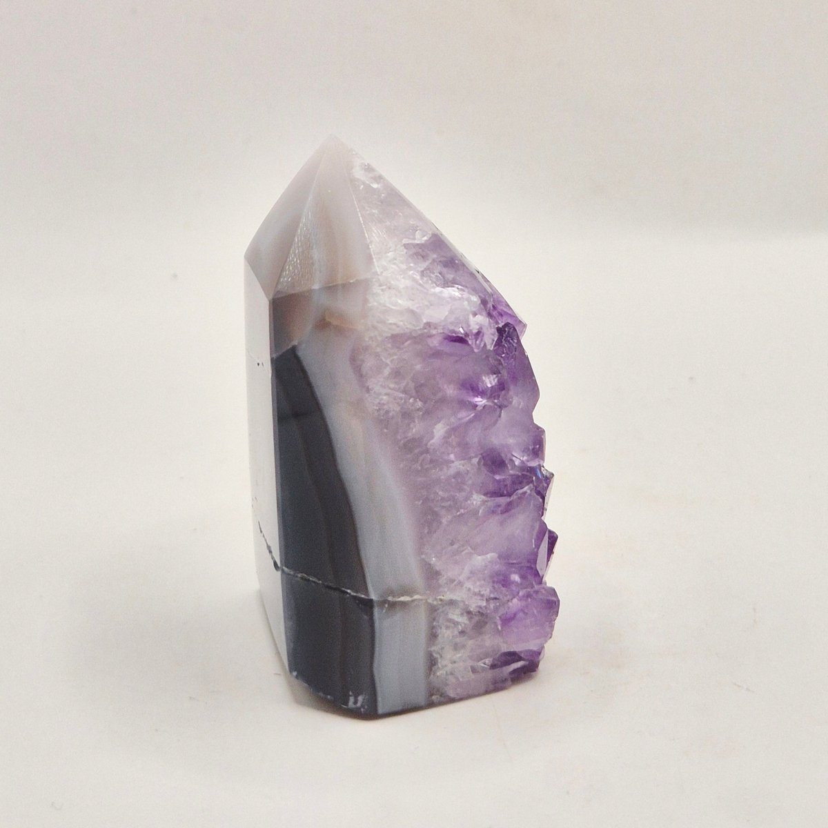 Amethist Agaat Punt Uruguay 88g – Hoogwaardige Druzy Edelsteen met Natuurlijke Agaatbanden