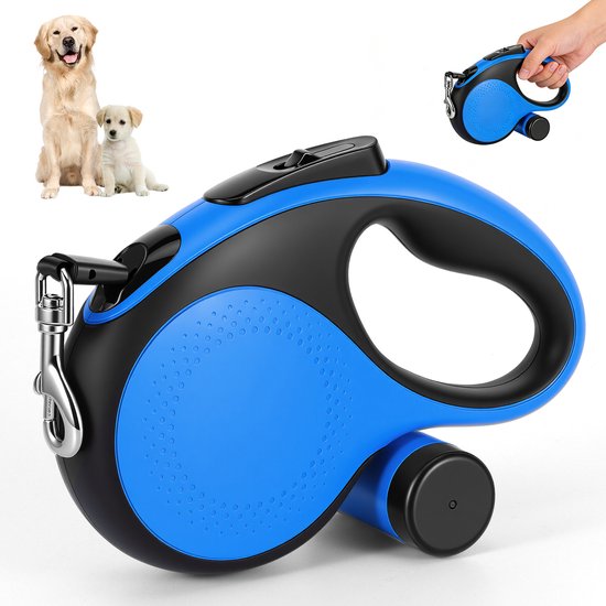 Laisse pour chien bleue et noire avec poignée ergonomique, mousqueton argenté et porte-sac. Deux chiens en arrière-plan.