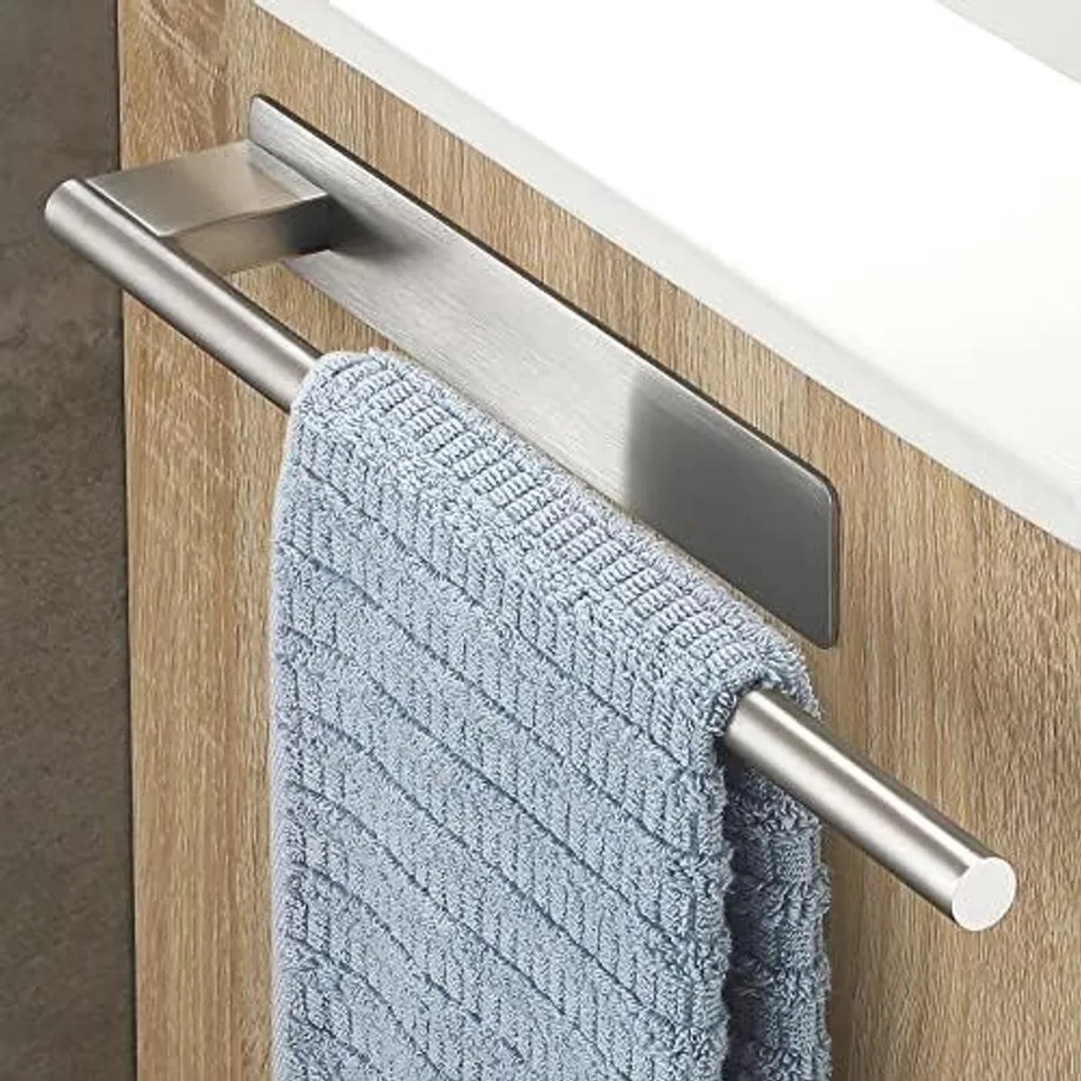 Geen boren nodig, zelfklevende handdoekhouder, handdoekstang van roestvrij staal, wandgemonteerde handdoekhouder, elegante ronde handdoekhouder met één arm in geborsteld zilver.
