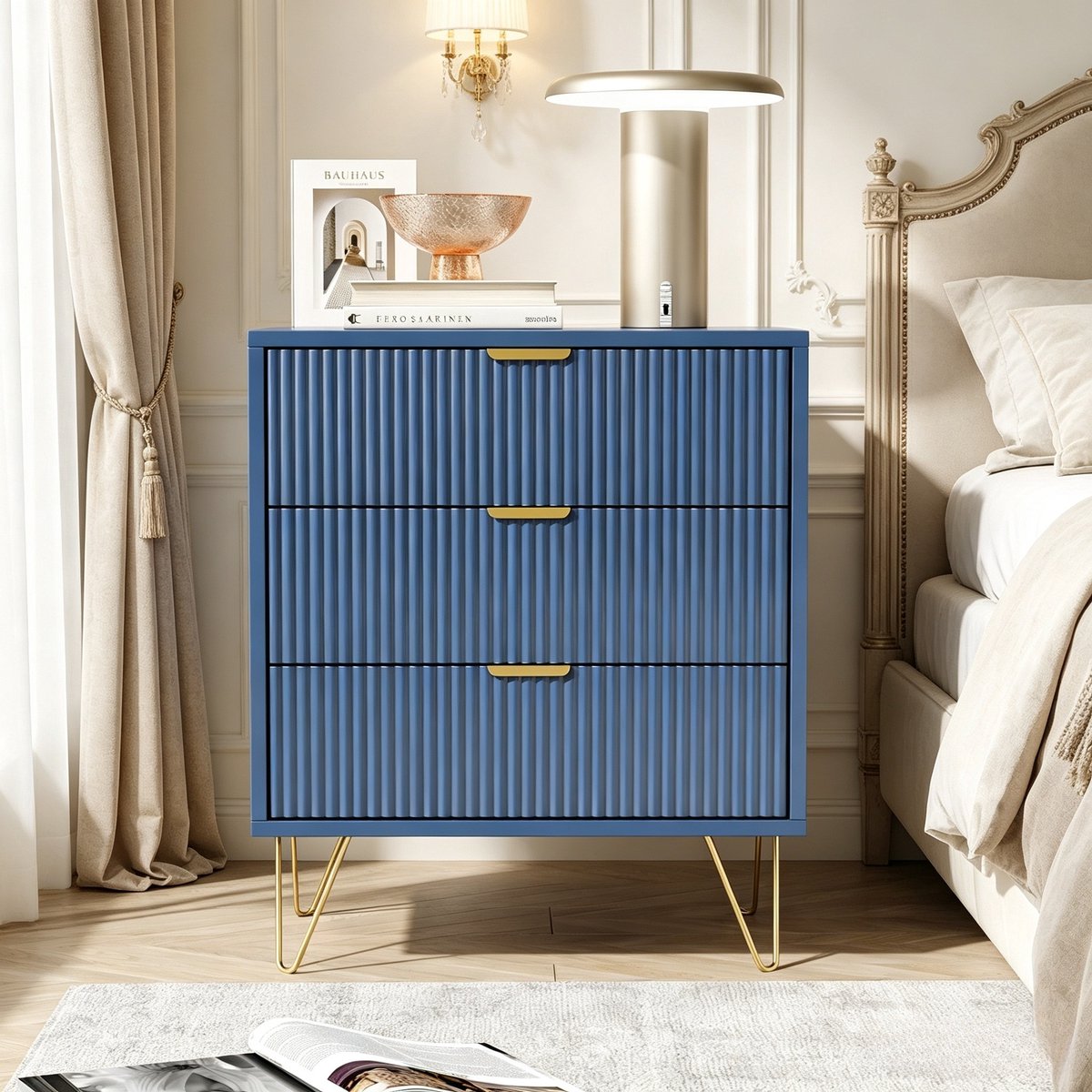 Ladekast 60x40x70 cm met 3 lades, moderne opbergkast met verticale fronten en gouden metalen poten, nachtkastje voor slaapkamer, donkerblauw