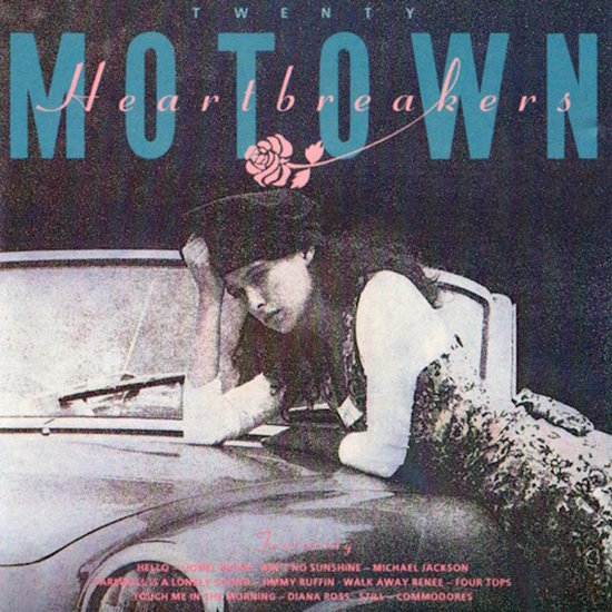 CDhoes met een vrouw op een auto, met de tekst "Twenty Motown Heartbreakers".