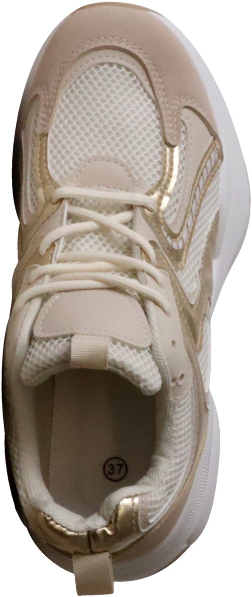Baskets à lacets