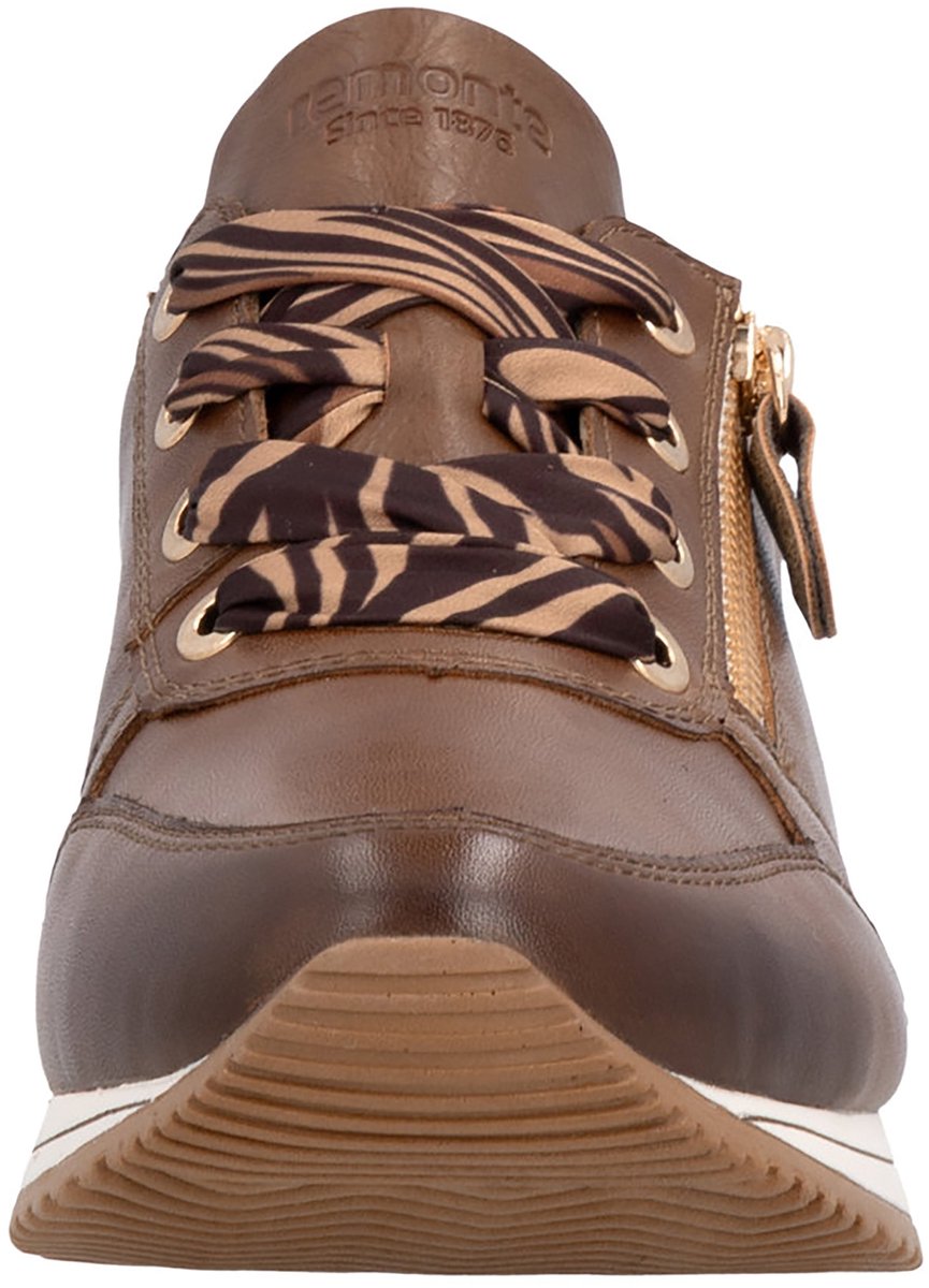 Baskets en cuir
