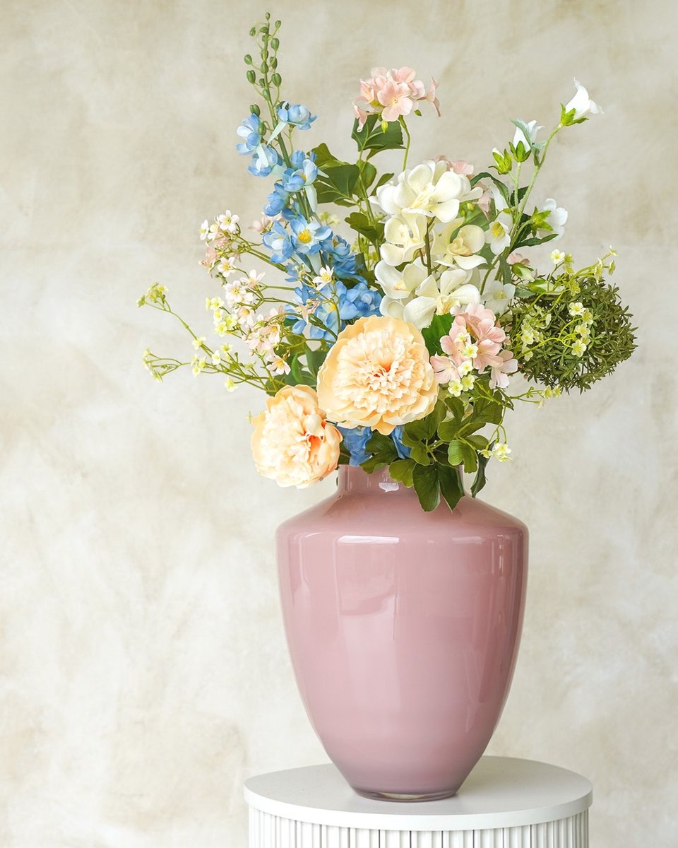 Fan of Flowers Brisa – Kunstbloemen Veldboeket – Zachte Blauwtinten & Romige Pioenrozen – 80 cm – Real-Touch Zijden Boeket