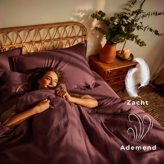 HUSH Living Dekbedovertrek - 100% katoen - 144TC - soepel en ademend - 240x220+20cm - 2 x 60x70cm kussenslopen - bordeaux — afbeelding 2