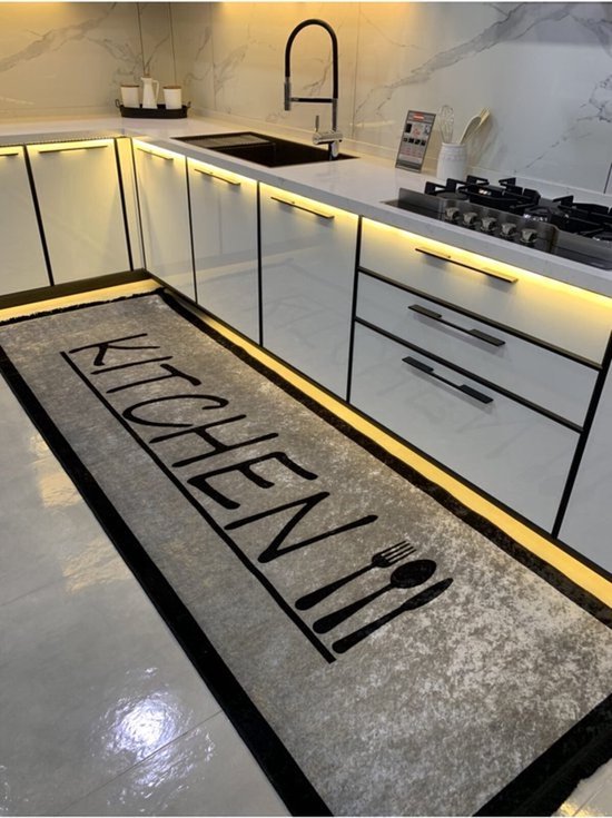 Tapis de cuisine gris avec le texte 'KITCHEN' en lettres noires et une image de fourchette et couteau.