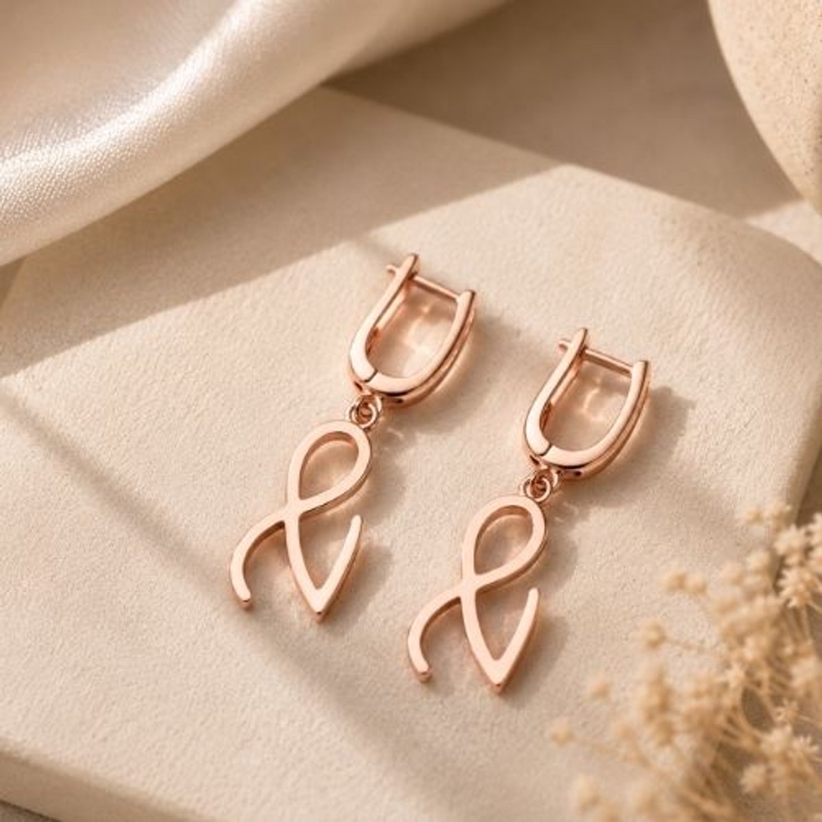 Golden Era Oorbellen | K-Pop Geïnspireerde Oorbellen | Golden Album Geïnspireerde Oorbellen | Cadeau voor K-Pop Fans | 925 Sterling Zilver | Roségoudkleur