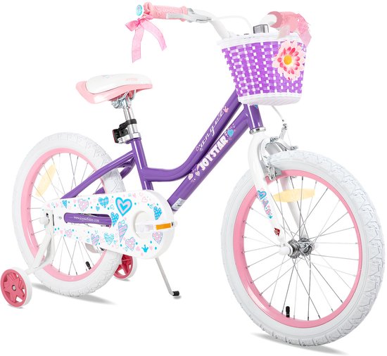 Paarse kinderfiets met roze accenten, witte banden en een mandje met paarse vulling.