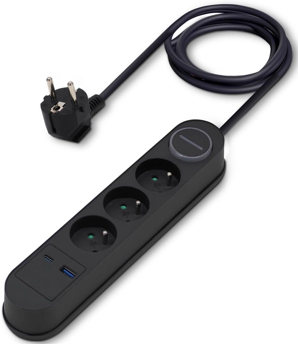 52133 Stekkerdoos en USB + USB C, 3 stopcontacten 16 A 2P+T, 1 USB A + 1USB C PD20W, kabel 1,50 m, kinderbeveiliging, CE NF, zwart