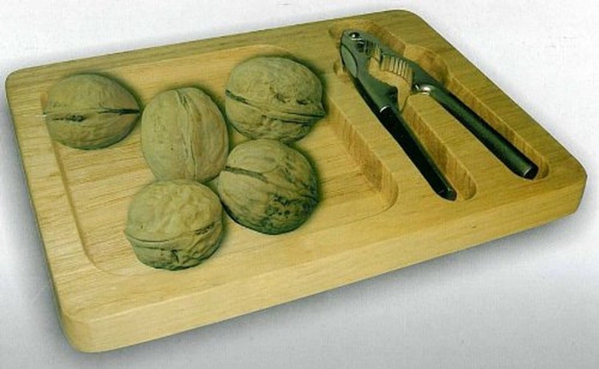 Omgoods - Houten Snijplank met Notenkraker 28 x 20 x 2,5 cm