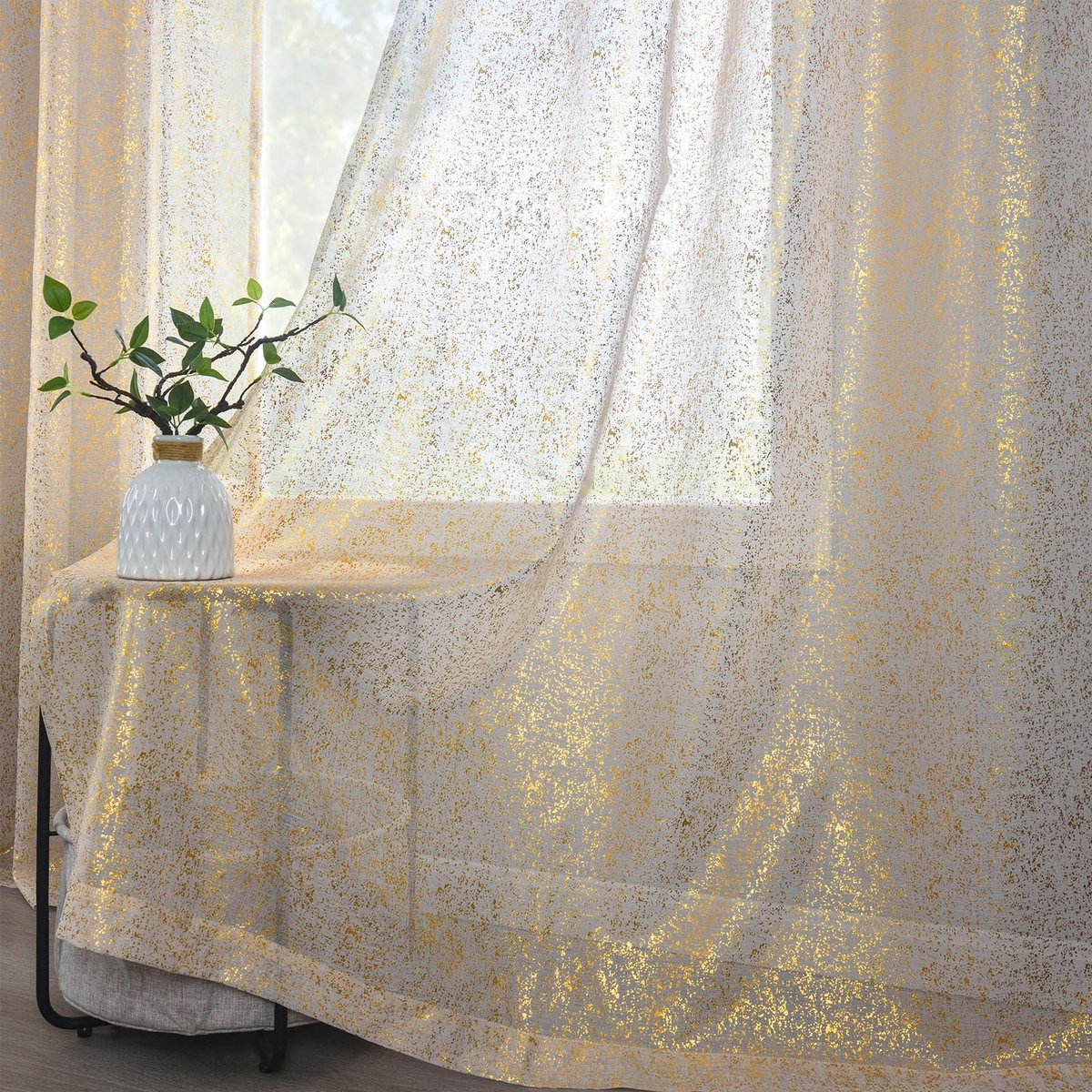 SnelShoppen - Glinsterende Gouden Transparante Gordijnen 95 Inch, 2 Panelen Metallic Folie Goud Taupe Lichtfilterend, Perfect voor Woonkamer en Feestd
