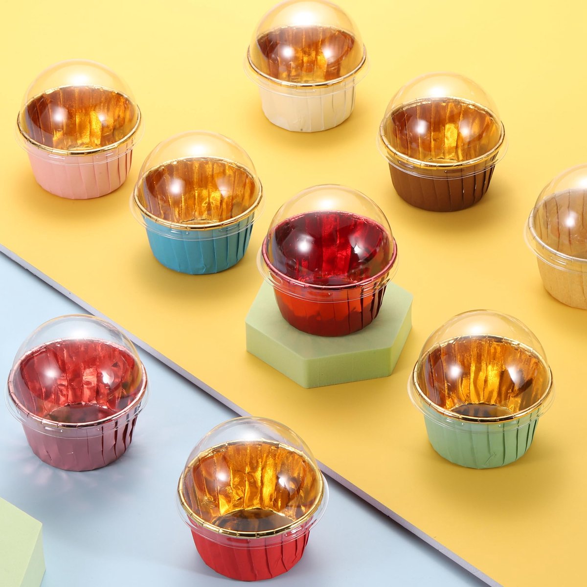 Cupcake-vormpjes 50 stuks - dubbelzijdig aluminiumfolie - met deksels - vetbestendig voor muffins - ShopVlot
