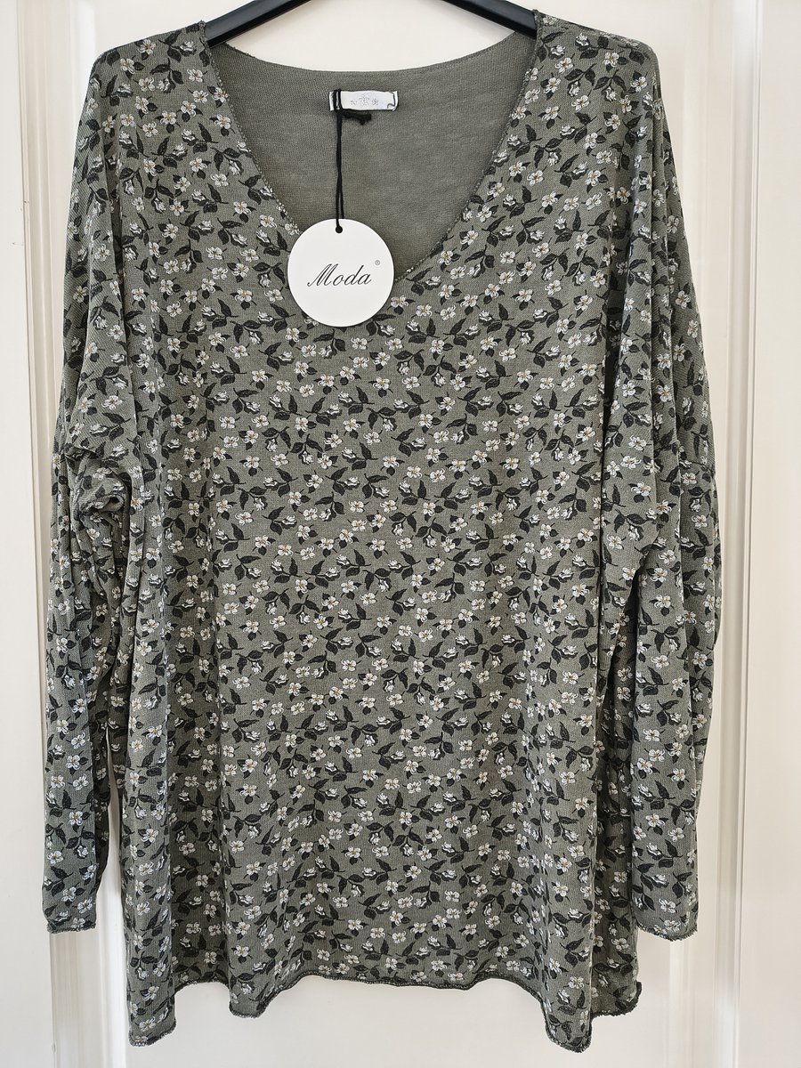 Dames trui Clari-gebloemd motief-kaki groen wit geel donkergroen-V hals-Maat XL/XXL