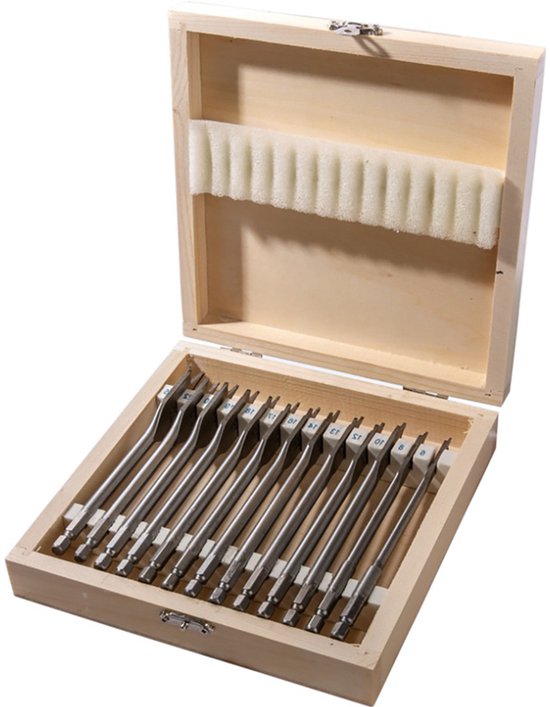 Set van 13 spadeboren in een houten kist, genummerd van 6 tot 32.