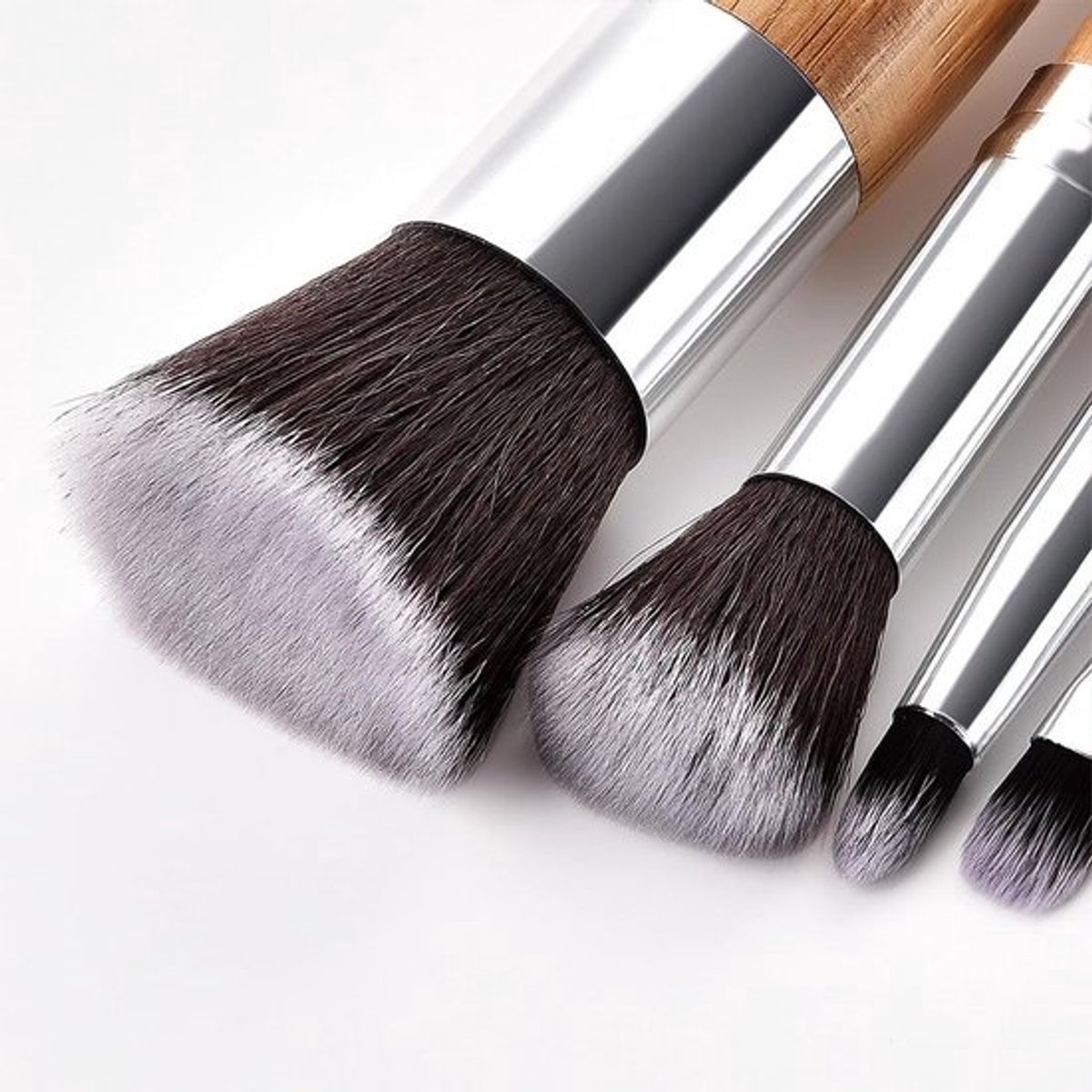12 Kleuren Concealer en Blush Palette - Make-up Palet voor Gezicht, Ogen en Lippen - Natuurlijk ogend en Waterproof