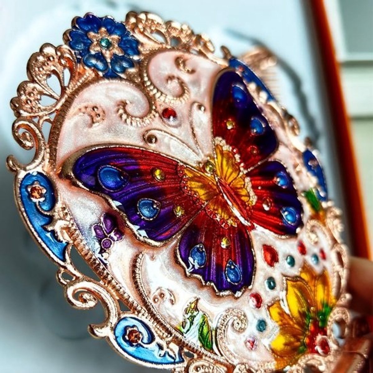 Vintage Handspiegel en Kam Set met Bloemendetail