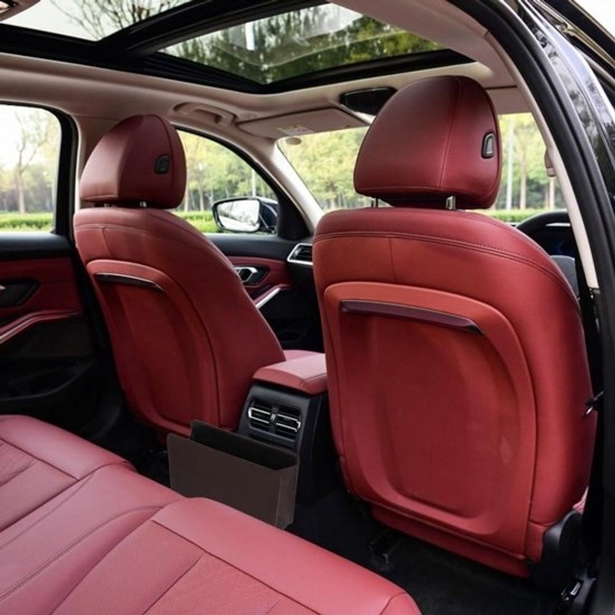 Auto Vuilnisbak - Prullenbak Auto - Auto Interieur - Hoogwaardige Materialen - 8.9 x 6.4 x 6.4 cm - Bruin