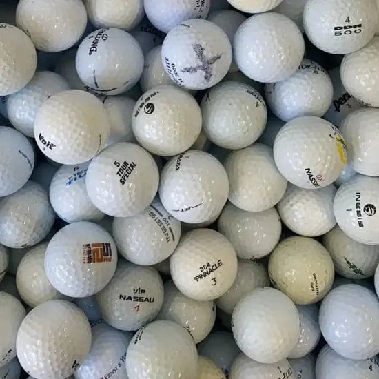Mix van 100 gebruikte witte golfballen/lakeballs van diverse merken.