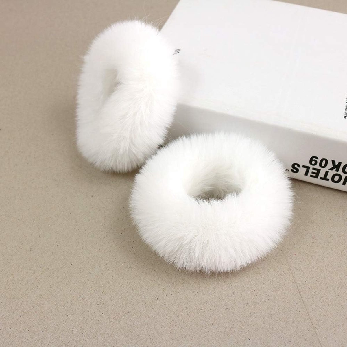 Haarelastiekjes set van 10 - Faux Fur - Zacht en elastisch - Perfect voor ponytails - ShopVlot